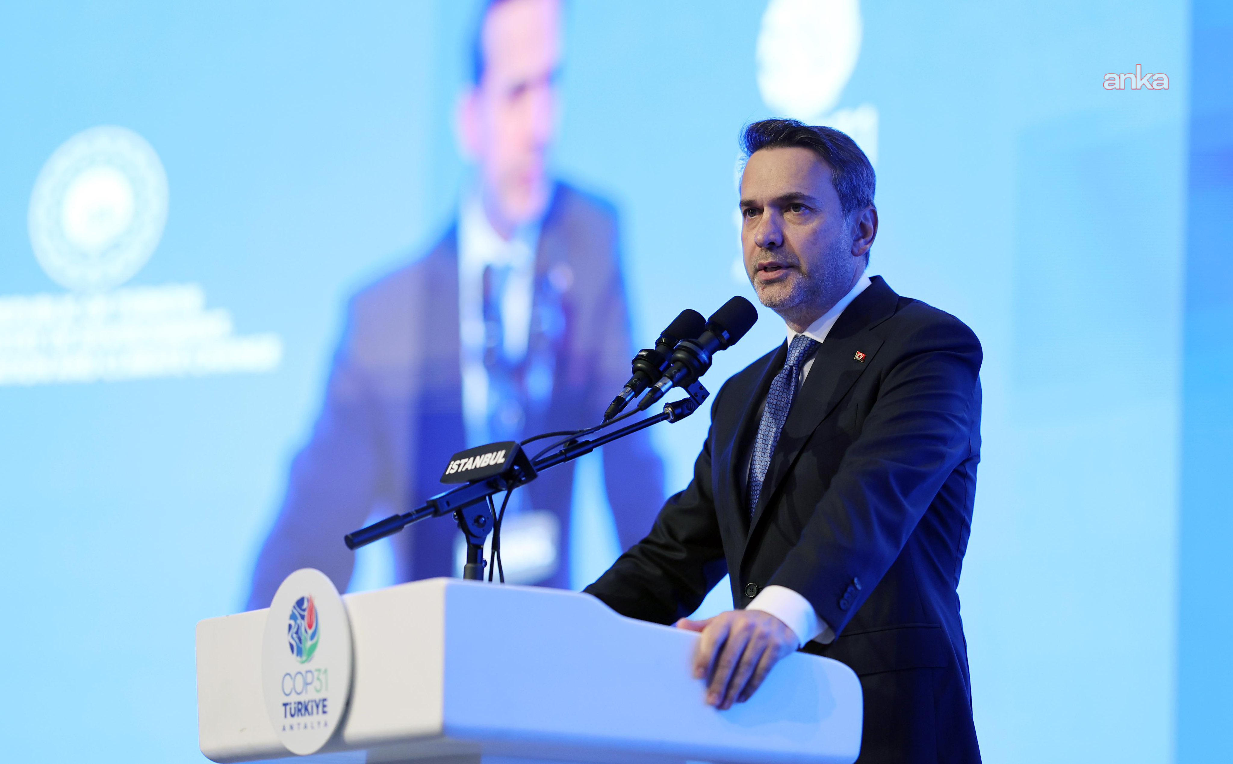 Bakan Bayraktar: Elektrik kurulu gücümüz 126 bin 944 megavata erişti