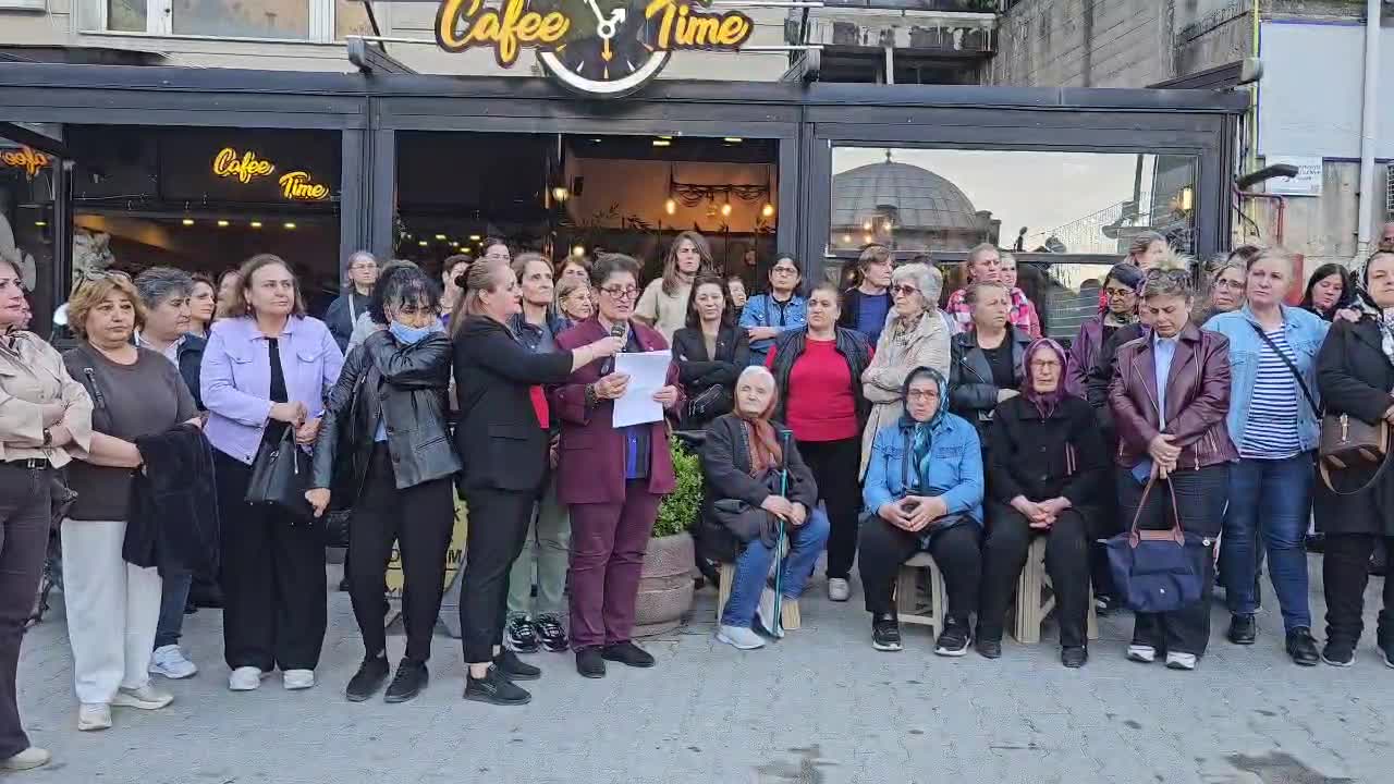İstismara uğrayan engelli çocuğu için emniyette ifade verirken ölen anne için çağrı