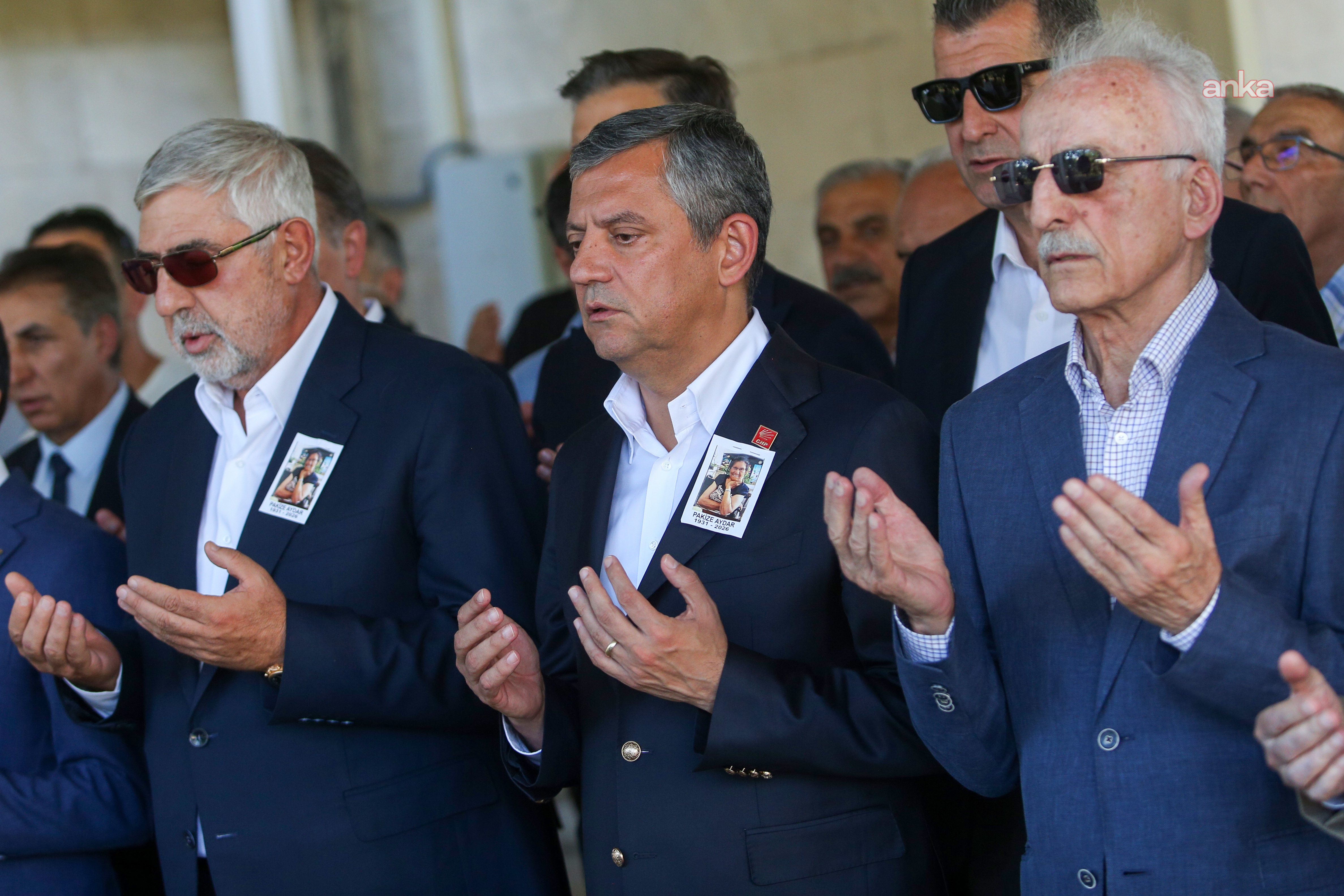 Özgür Özel, Necati Yağcı'nın kayınvalidesinin cenaze törenine katıldı