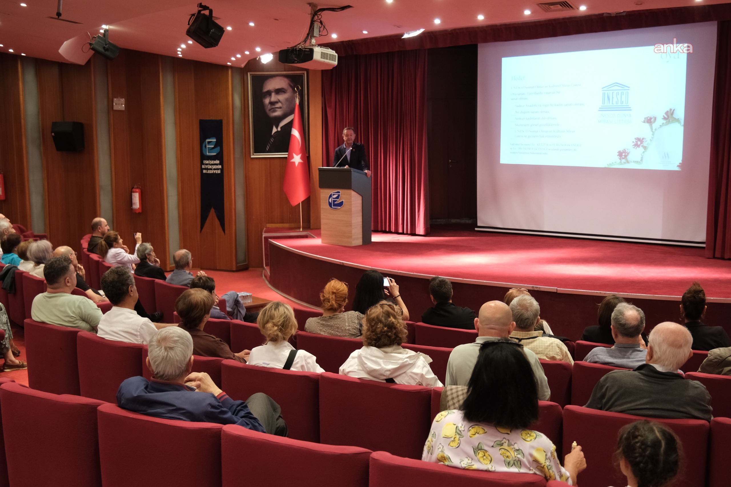 Eskişehir’de "Anadolu Kadınının Eşsiz Sanatı" belgeselle anlatıldı
