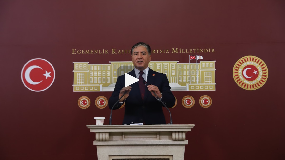 Murat Emir: Partimizdeyiz, hiçbir yere gitmiyoruz