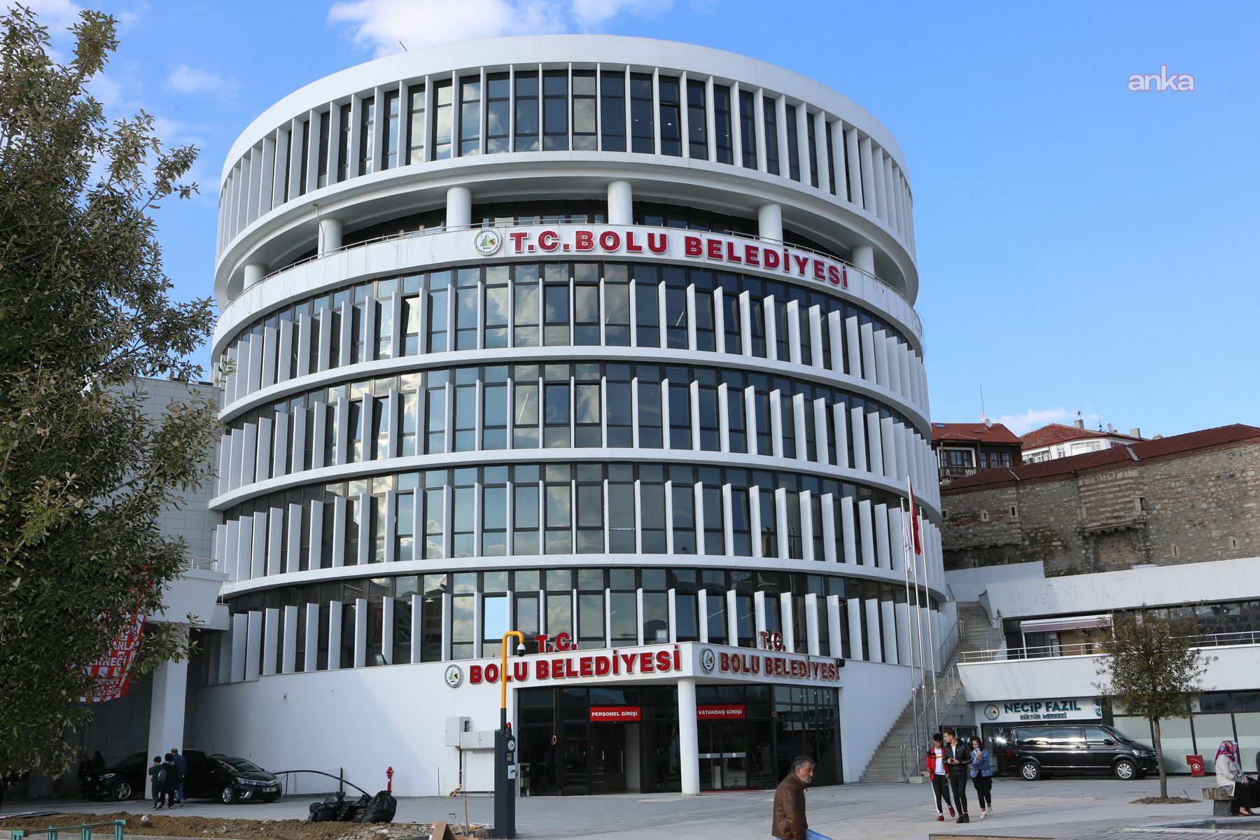 Bolu Belediyesi personeline operasyon: 10 gözaltı