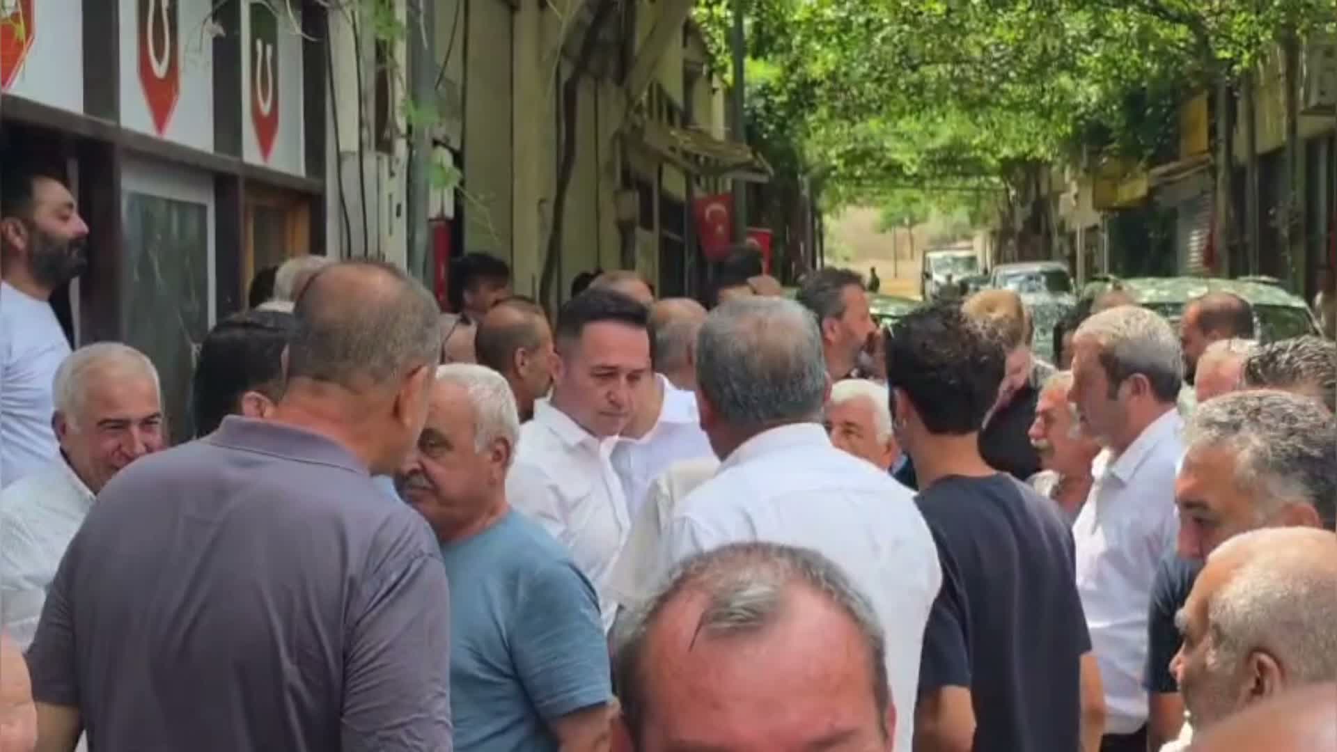 Görevden alınan CHP Adana İl Başkanı Anıl Tanburoğlu: YENİ Partinin üyesi olarak yoluma devam edeceğim