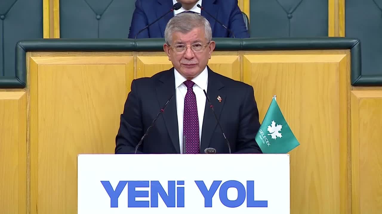 Yeni Yol Grup Toplantısı... Ahmet Davutoğlu'ndan Ahbap açıklaması: "Siyasi ahlak yozlaşması olmasaydı kimse bu yolsuzluğa cesaret edemezdi"