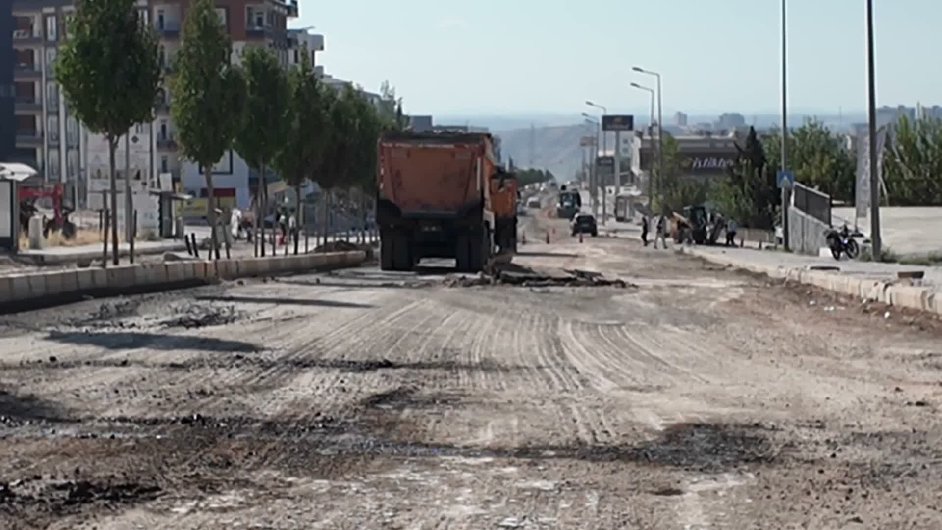 Adıyaman’da depremin izleri siliniyor: “Flamingo Yolu” baştan sona yenilendi