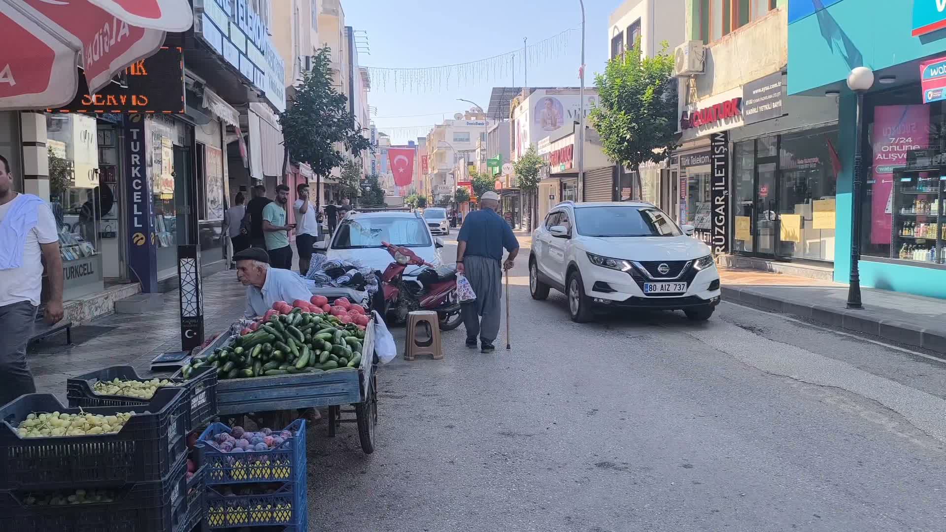 TÜİK'in enflasyon rakamlarına tepki gösteren Osmaniyeli vatandaş: "Fiyatlar alıp başını gidiyor"