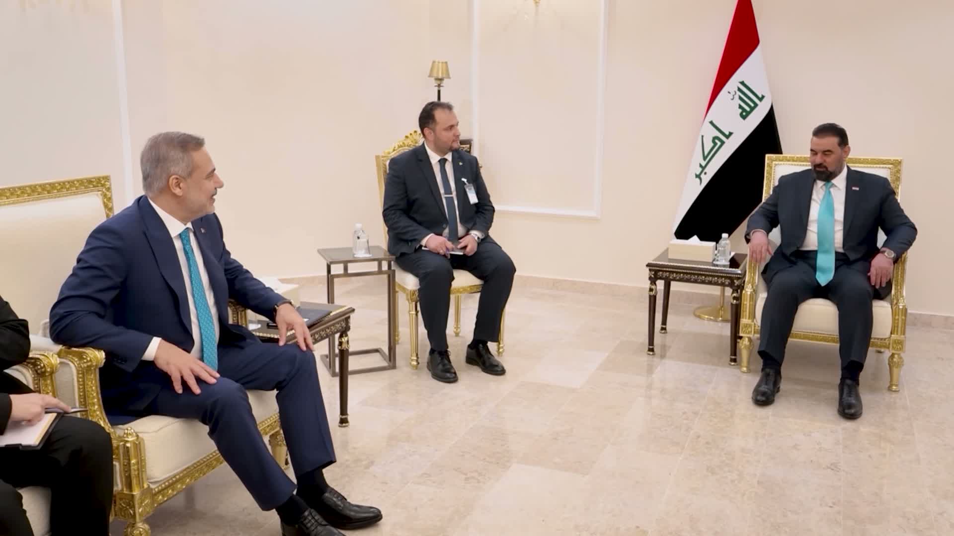 Bakan Fidan, Irak Temsilciler Meclisi Başkanı Halbusi ile görüştü