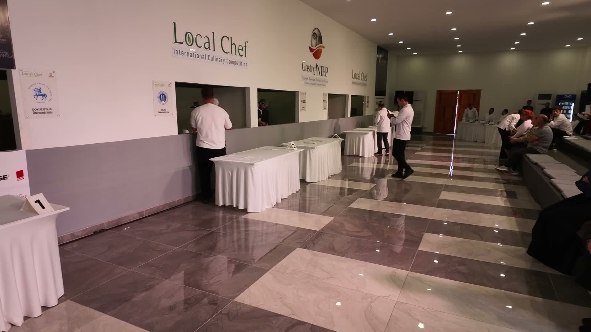 GastroAntep’te üniversiteli şefler yarıştı: “Antep harmanı” ve “fıstıklı cüdele” birinci oldu