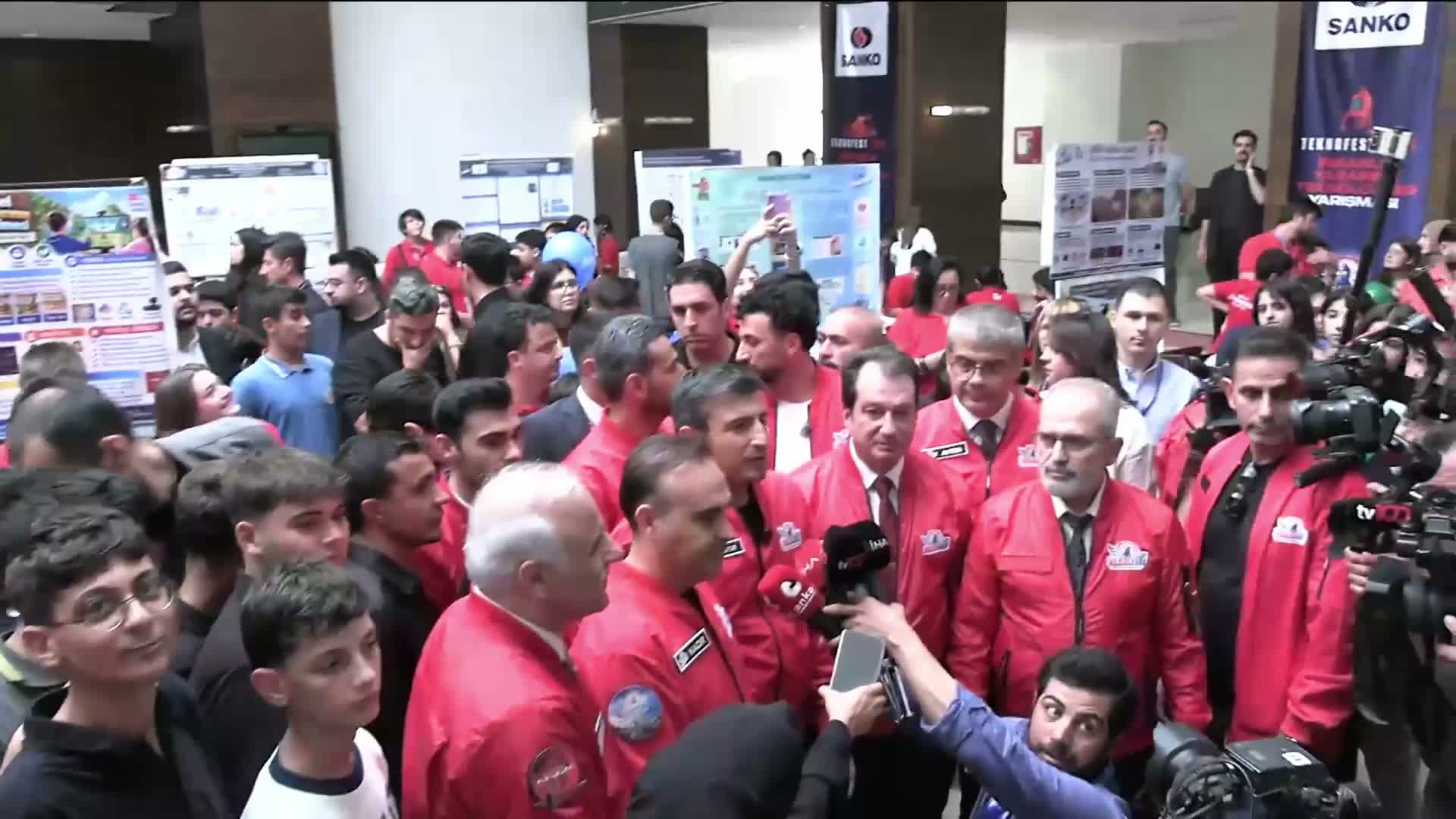 Diyarbakır'da TEKNOFEST 2026 yarışmaları… Bakan Kacır: “Bu topraklardan gençlerimiz dünyaya güçlü bir mesaj veriyorlar”