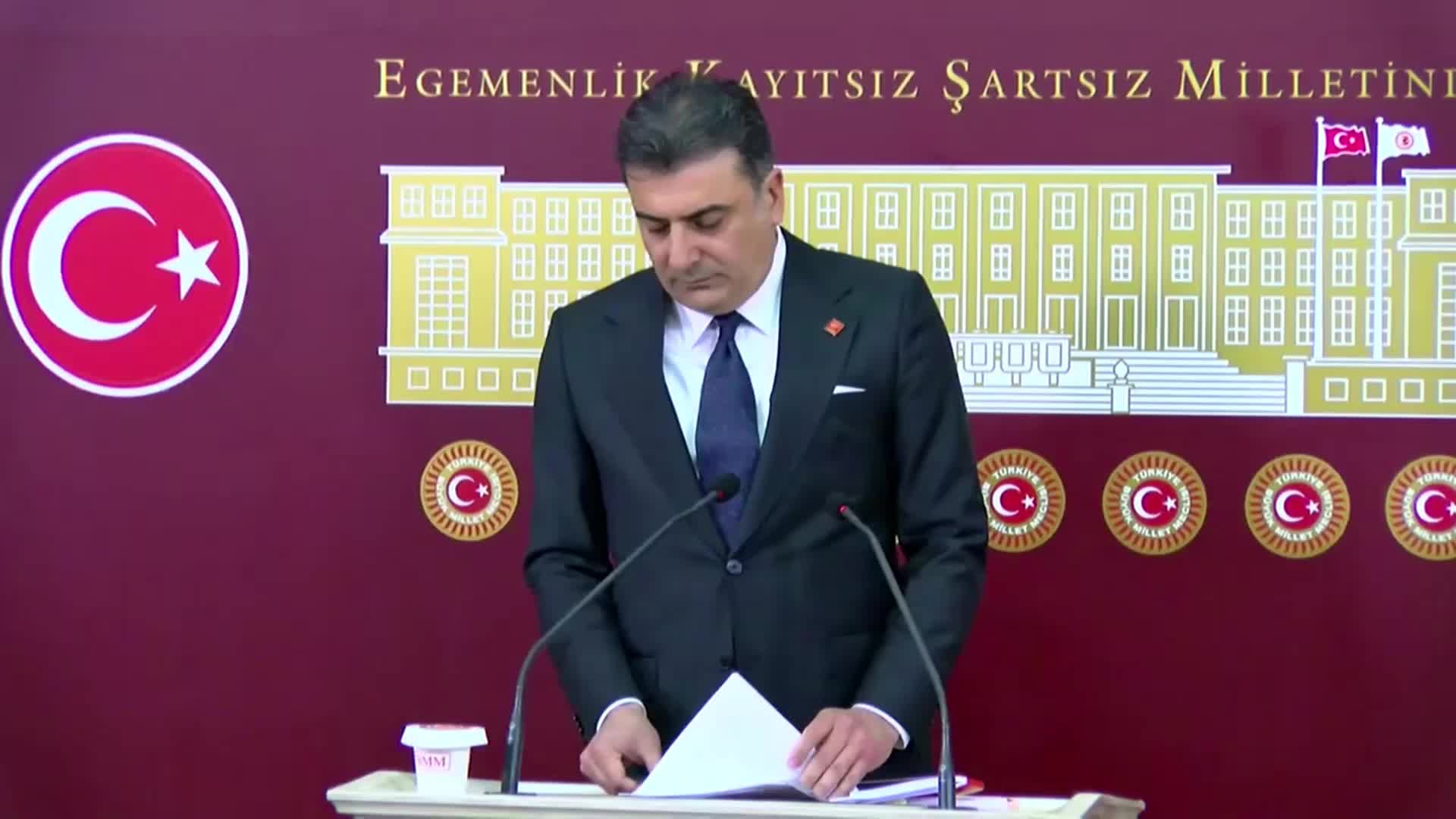 CHP'li Emre'den disiplin sevklerine ilişkin 'PM çoğunluğu' ç