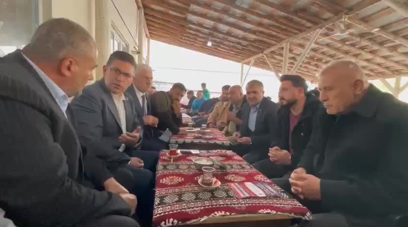 CHP 81 ilde sahada... Hikmet Yalım Halıcı, Muş'ta temaslarda bulundu