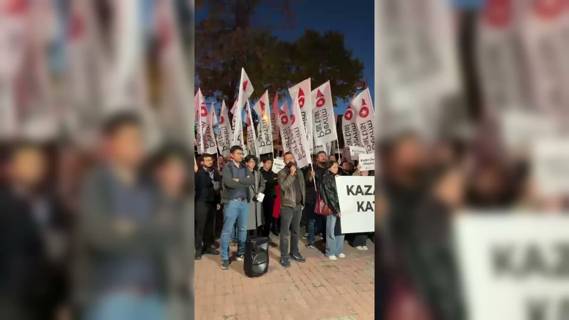 Devrim Partisi’nden Madenci Anıtı önünde eylem: “İktidar ve patronlar tarafından ‘kaza’, ‘fıtrat’ olarak adlandırılan bu ölümler açıkça cinayettir”