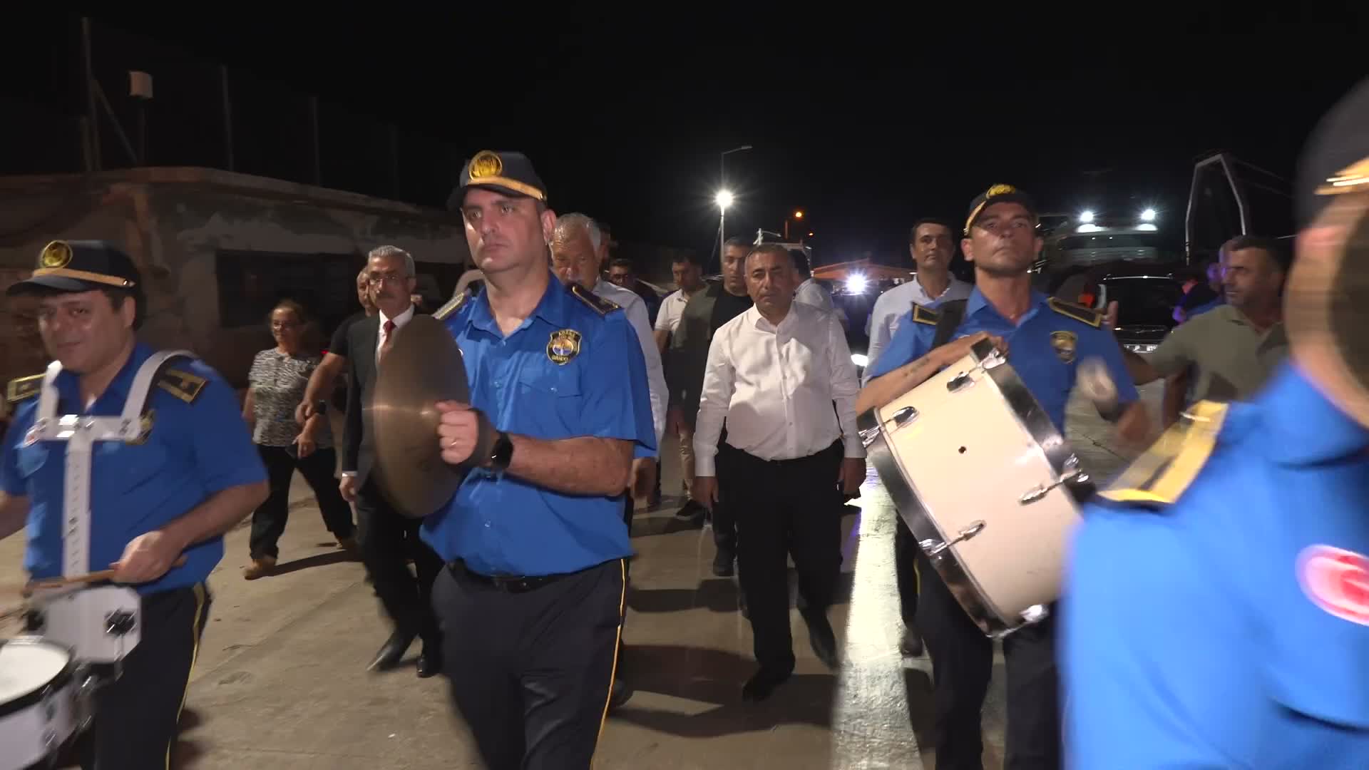Adana-Karataş'ta balıkçılar törenle denize uğurlandı