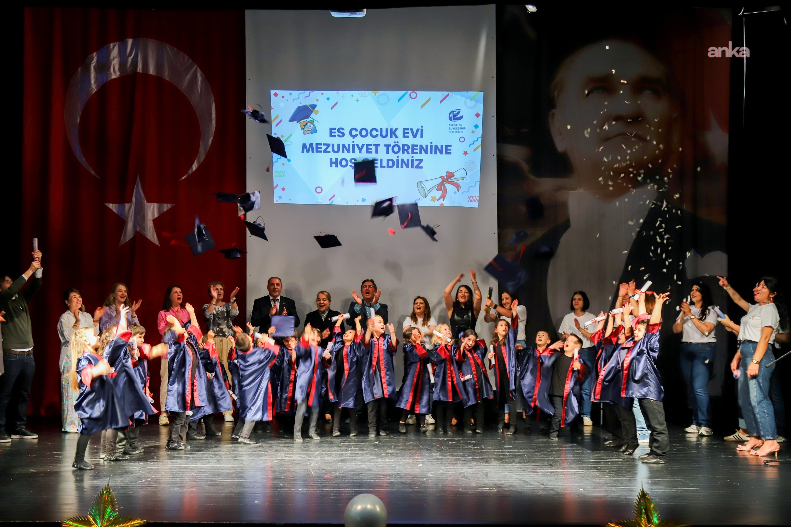 Es Çocuk Evi’nde mezuniyet coşkusu