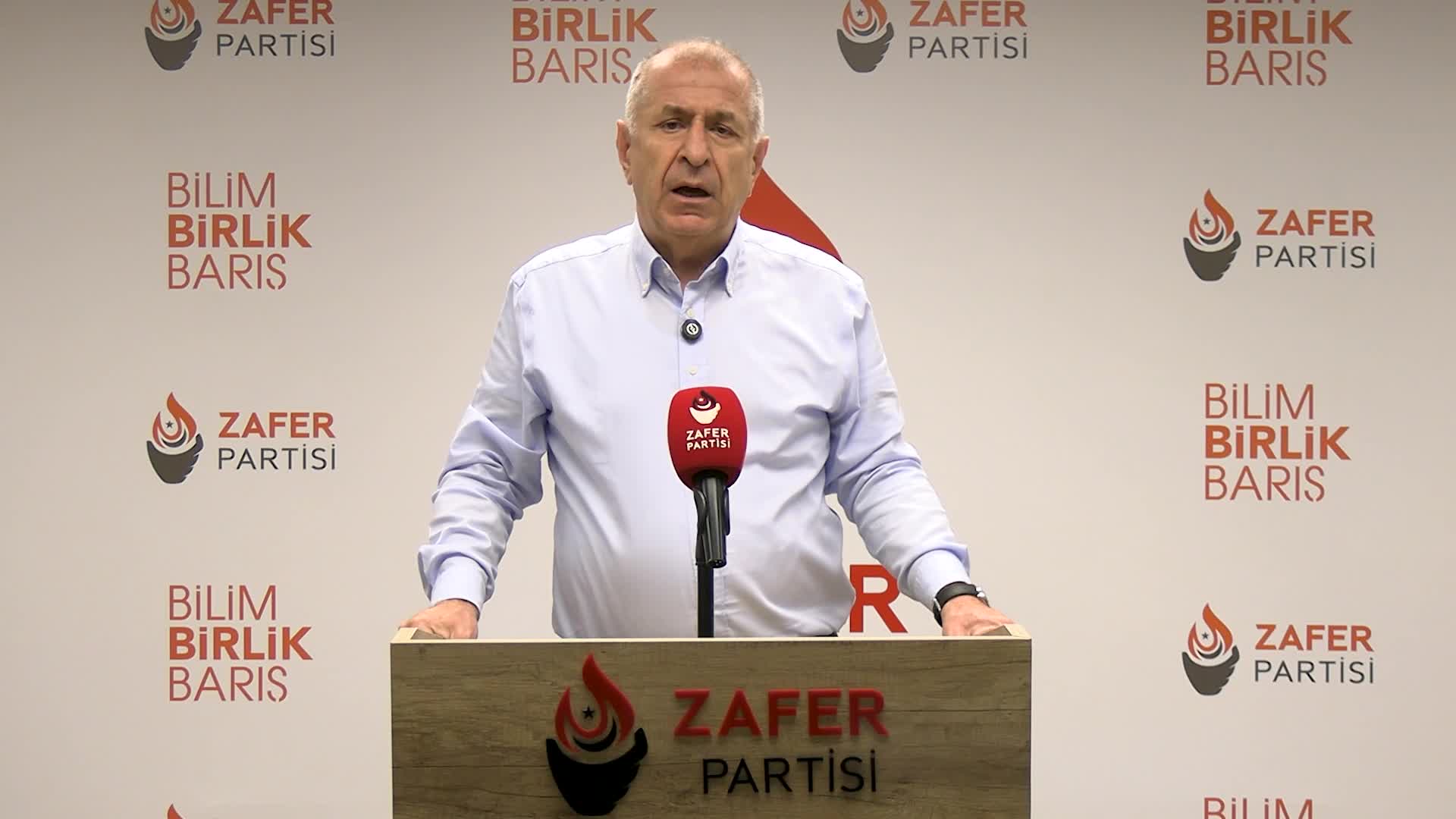 Ümit Özdağ: Bütün vatansever, Atatürkçü, milliyetçi parti ve kadroları Türkiye Cumhuriyeti'ni savunmak için bir araya gelmeye davet ediyoruz