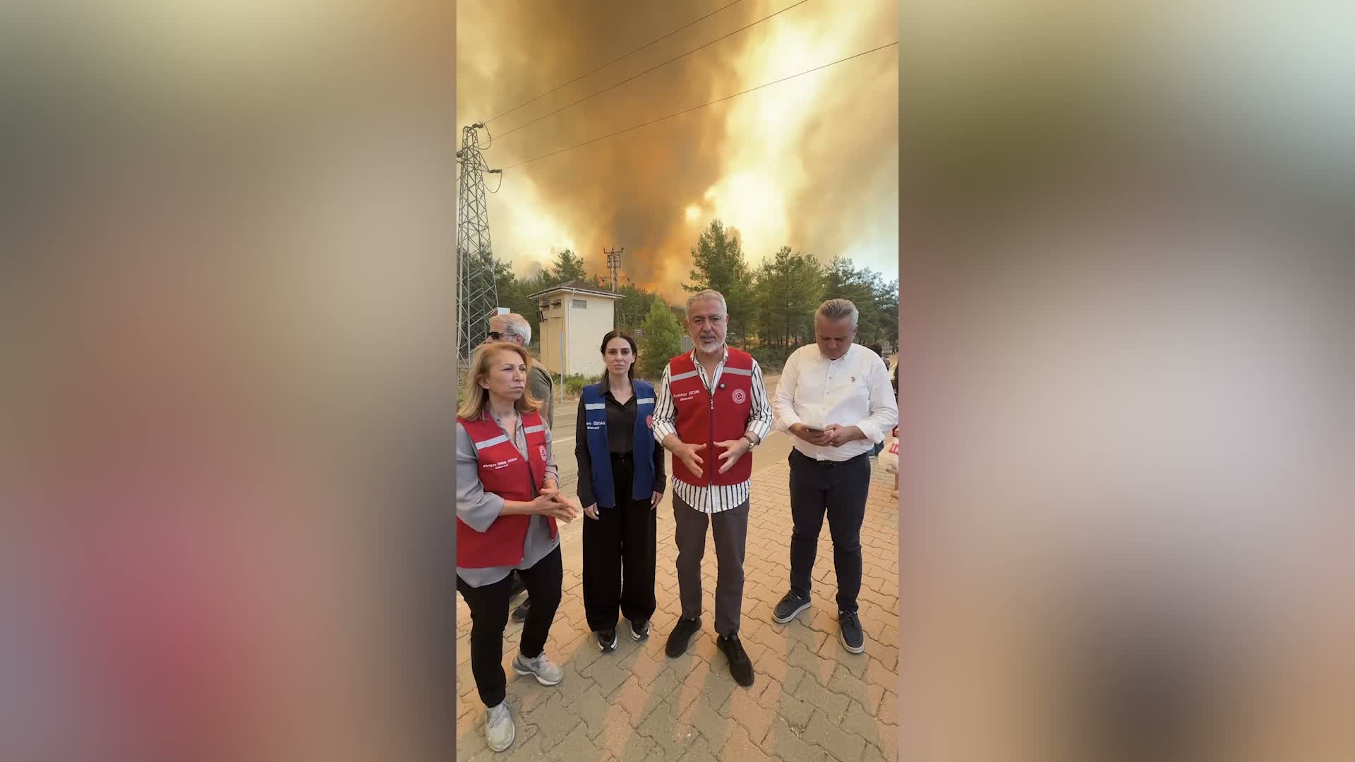 YENİ Parti milletvekilleri Uzun ve Derici’den Fethiye'deki yangın için takviye ekip çağrısı