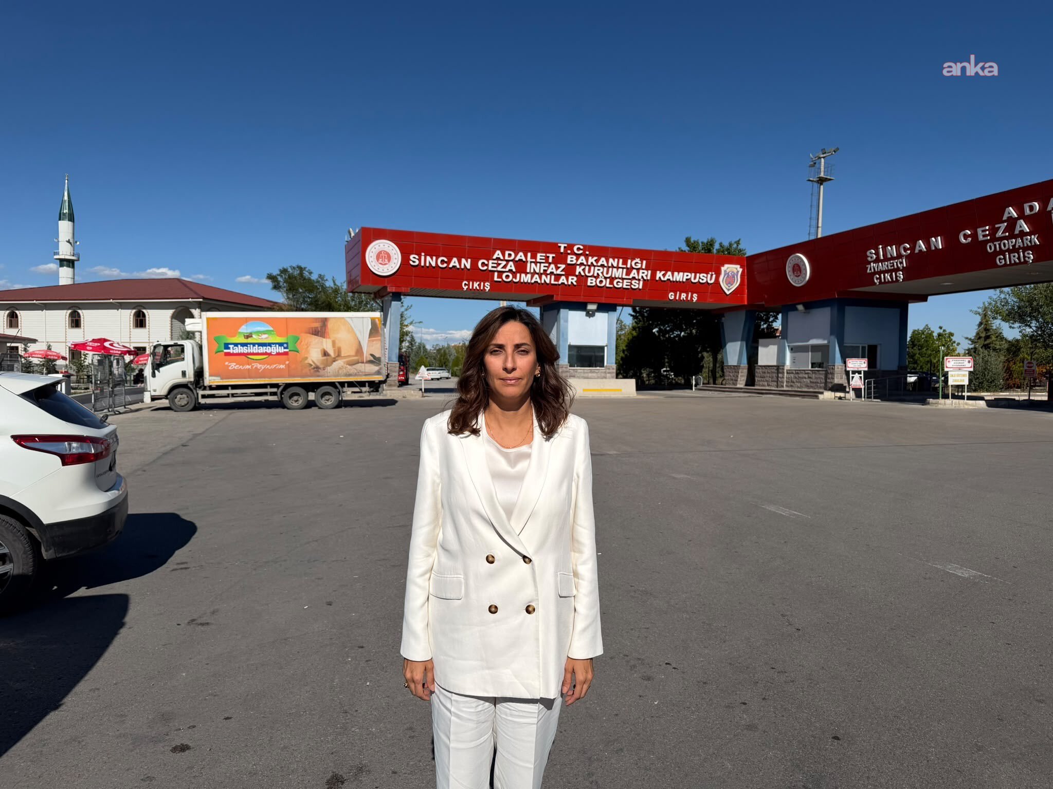 YENİ Partili Rızvanoğlu’ndan İlksen Özalper ve Tuğba Tekerek için tutuksuz yargılama çağrısı
