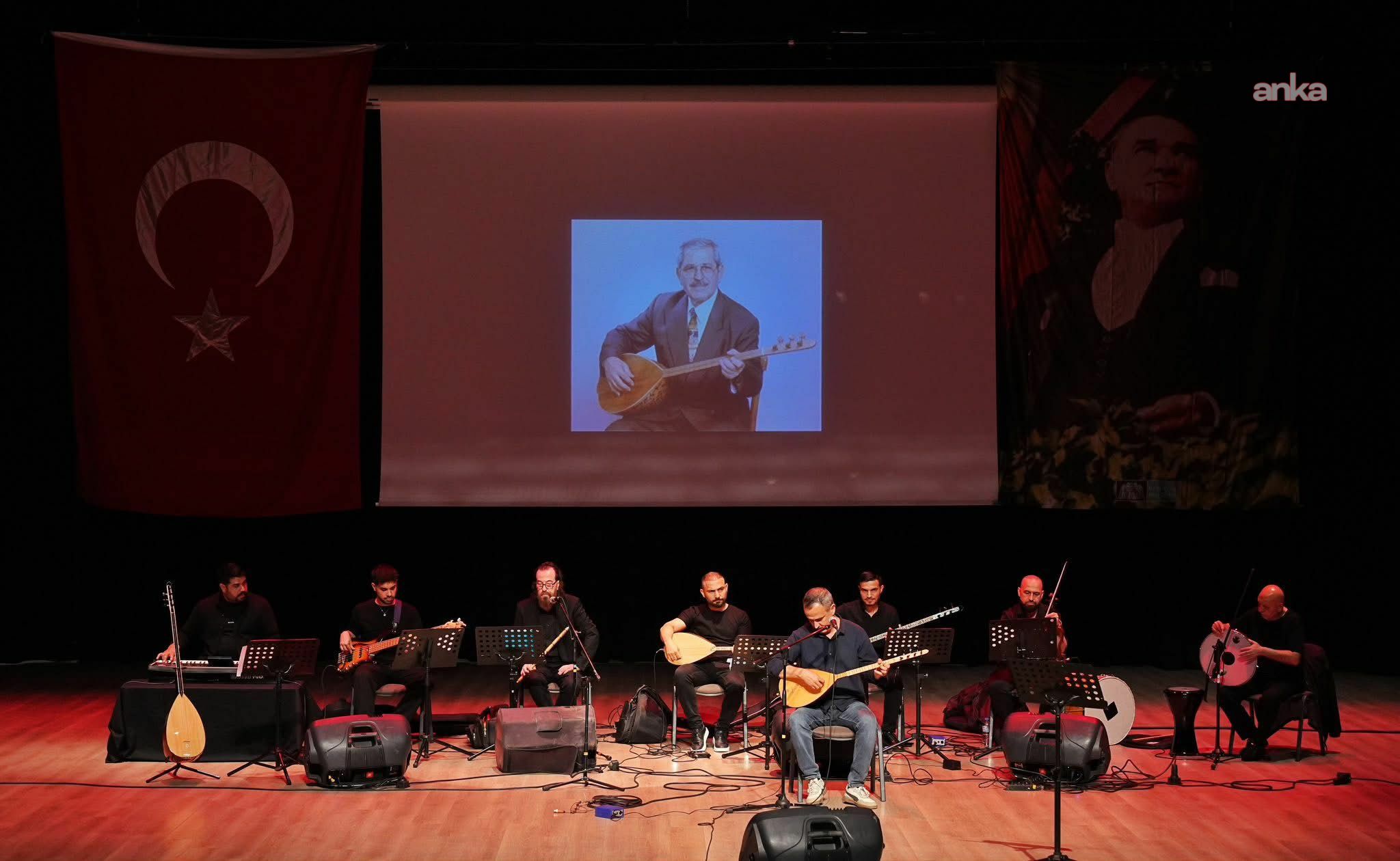 Mahzuni Şerif, Beşiktaş'ta türkülerle anıldı