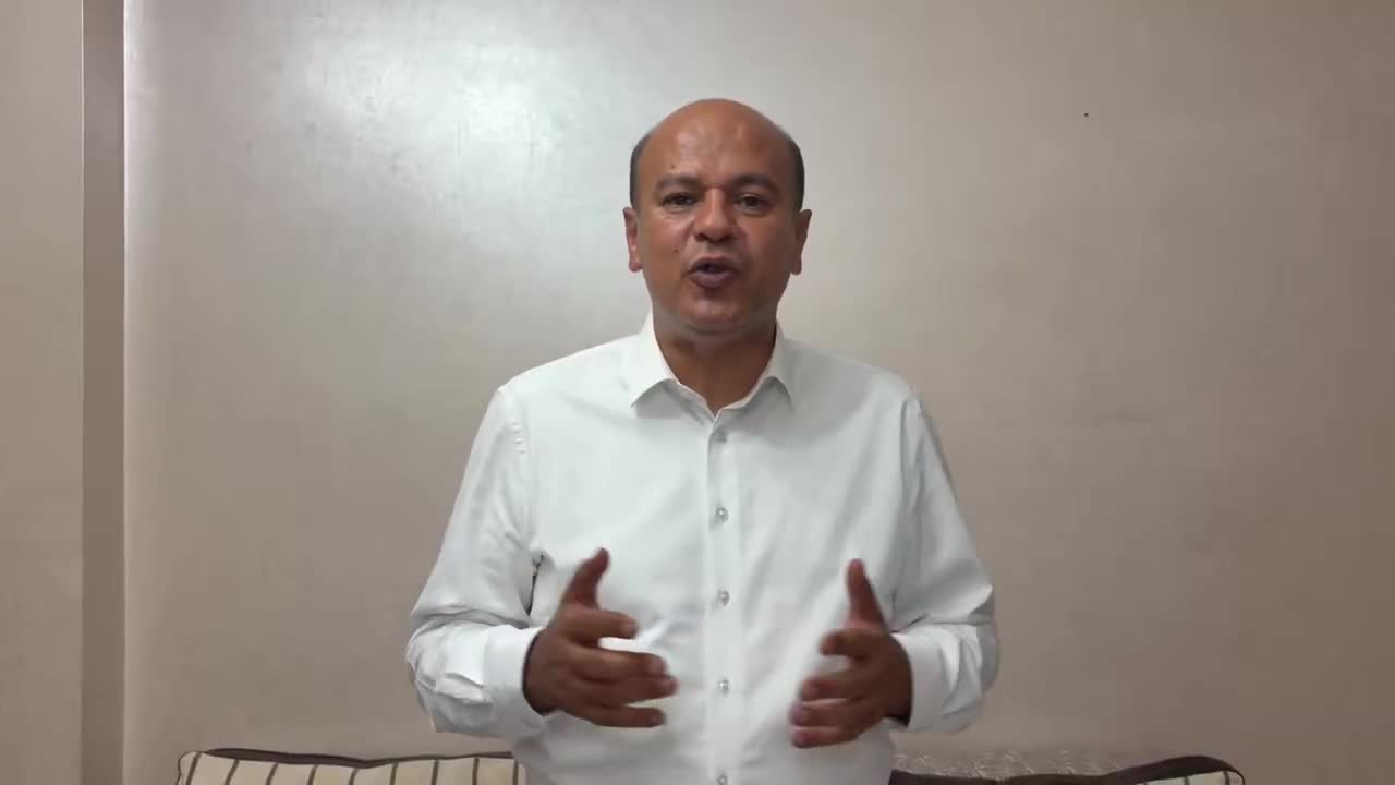 İl binamıza kapılar ve kepenkler kırılarak girildi
