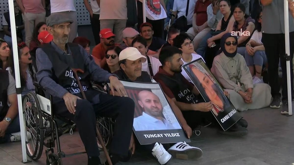 Sorumluların hak ettikleri cezayı almalarını istiyoruz