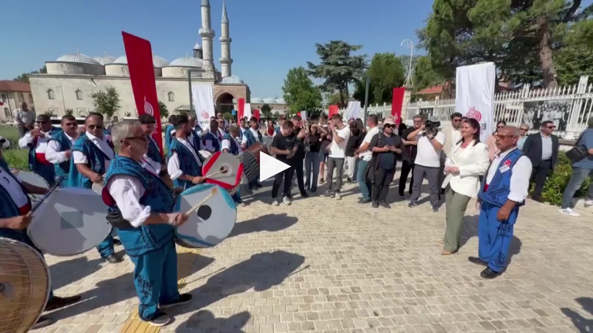 Edirne'de tarihi Kırkpınar Yağlı Güreşleri’nde 840 pehlivan ter dökecek