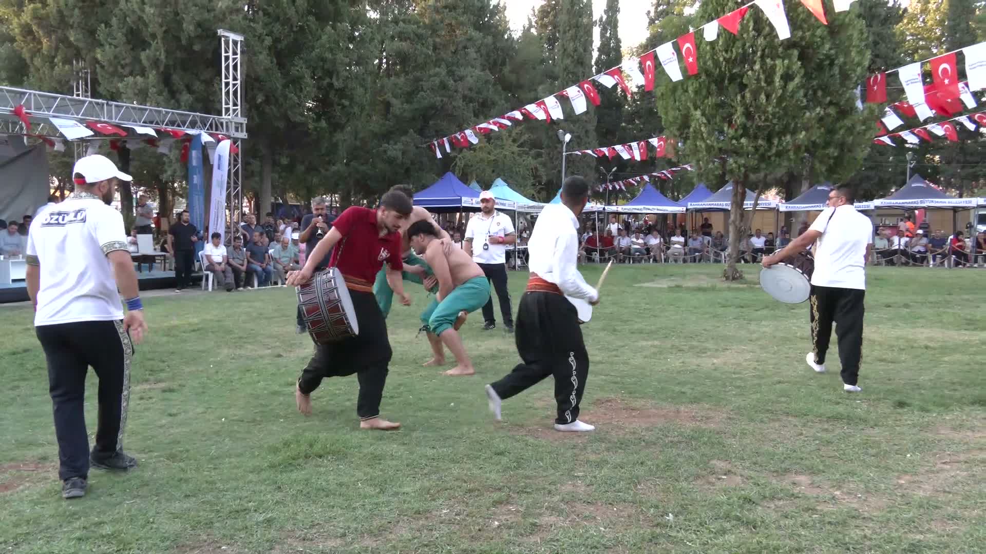 Kahramanmaraş'ta Geleneksel Karakucak Güreşleri, 26 yıllık aranın ardından yeniden düzenlendi