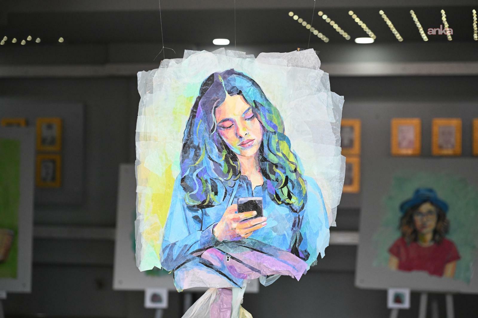 Manisa'da plastik atıklar sanata dönüştü