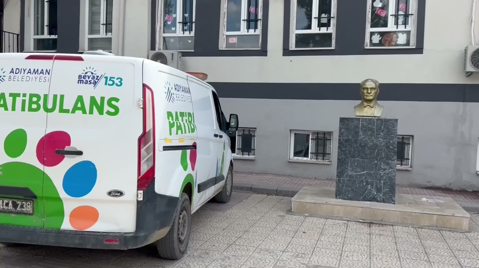 Adıyaman’da Dünya Hayvanları Koruma Günü etkinliği: Çocuklar patili dostlar için buluştu