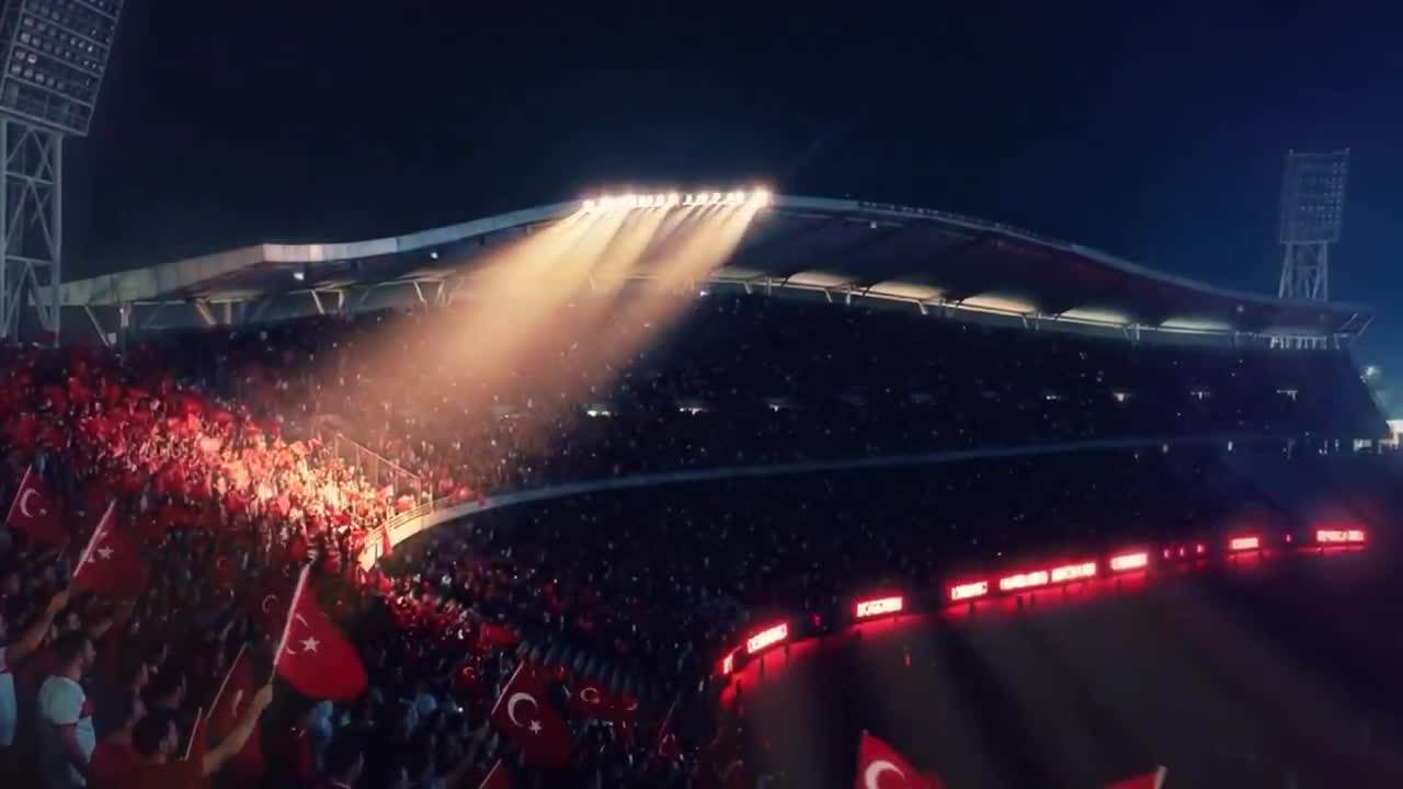 A Milli Takım için "Siz Hepiniz Biz Türkiye" marşı hazırlandı