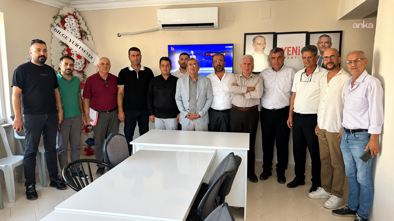 YENİ Parti’de 11 ilçe başkanı mevcut İl Başkanı Ateş’i destekleme kararı aldı.