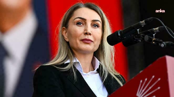 Dilek Kaya İmamoğlu'ndan İstanbul İl Başkanlığı'na ablukaya tepki: "Bu ülkenin ihtiyacı hukukun ve demokrasinin eksiksiz şekilde işlemesidir"