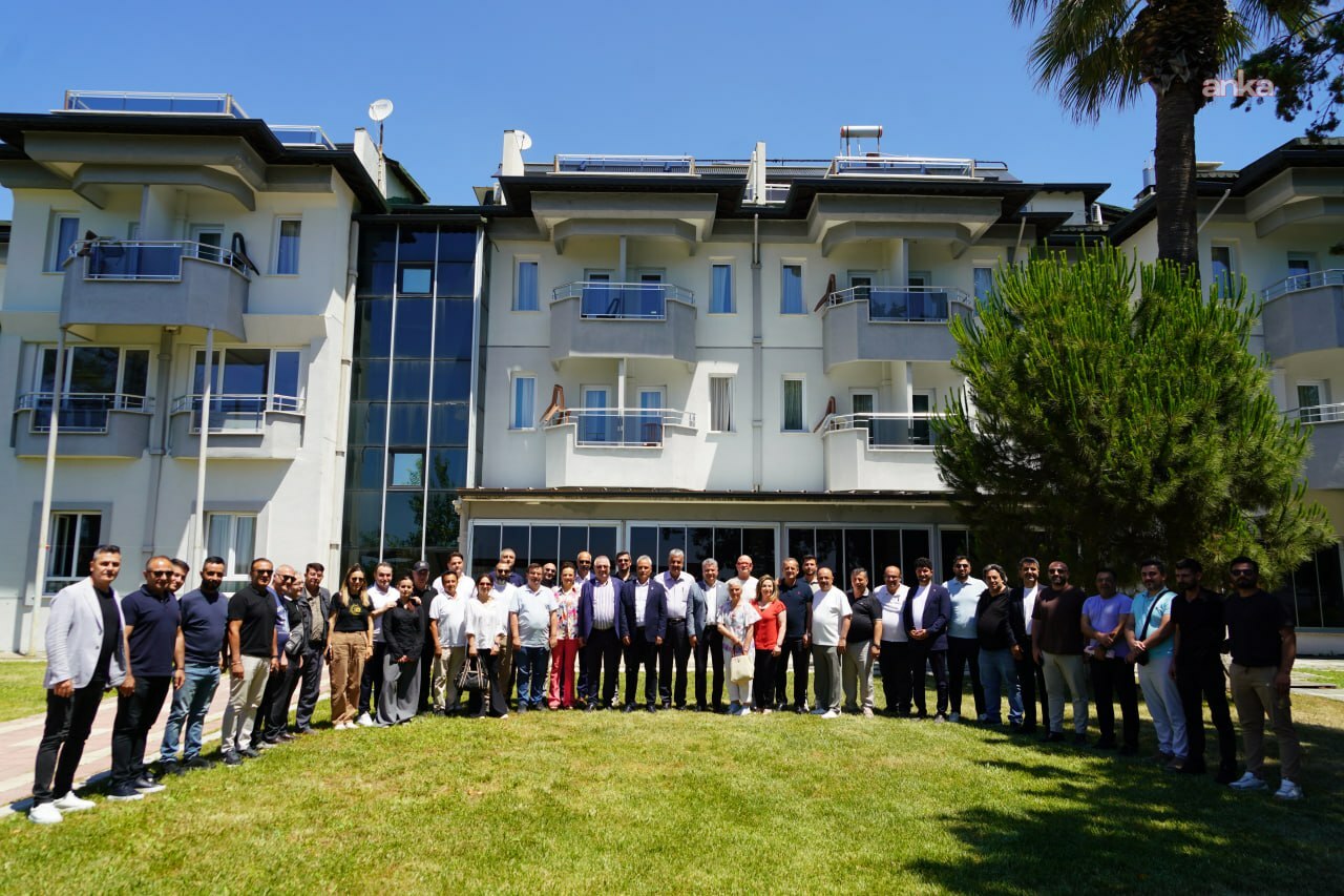 Edremit'te sosyal belediyecilik hamlesi: Kent Lokantası ve Kent Kafe açılıyor