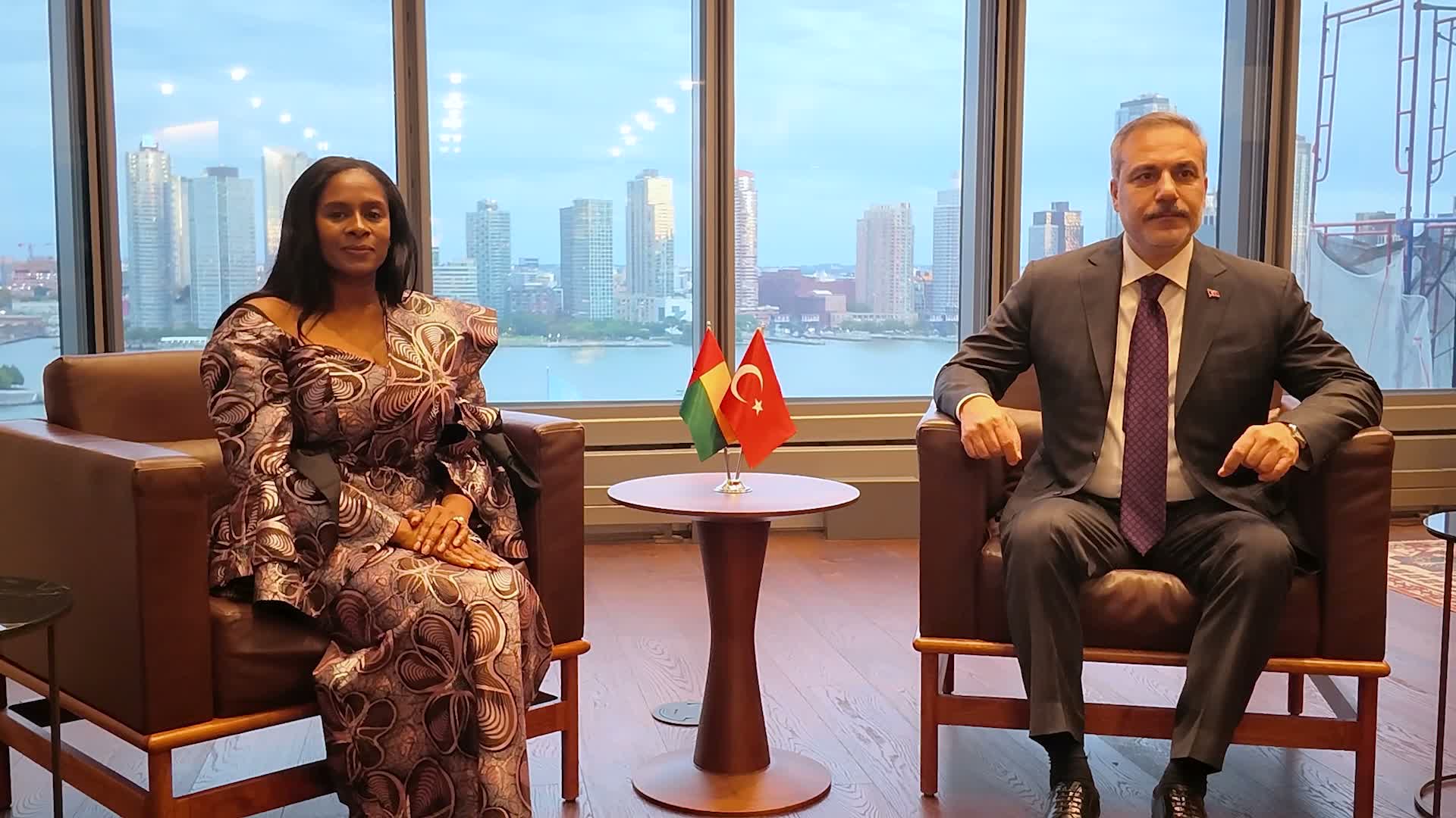 Bakan Fidan, Gine Bissau Dışişleri Bakanı Jau ile bir araya geldi