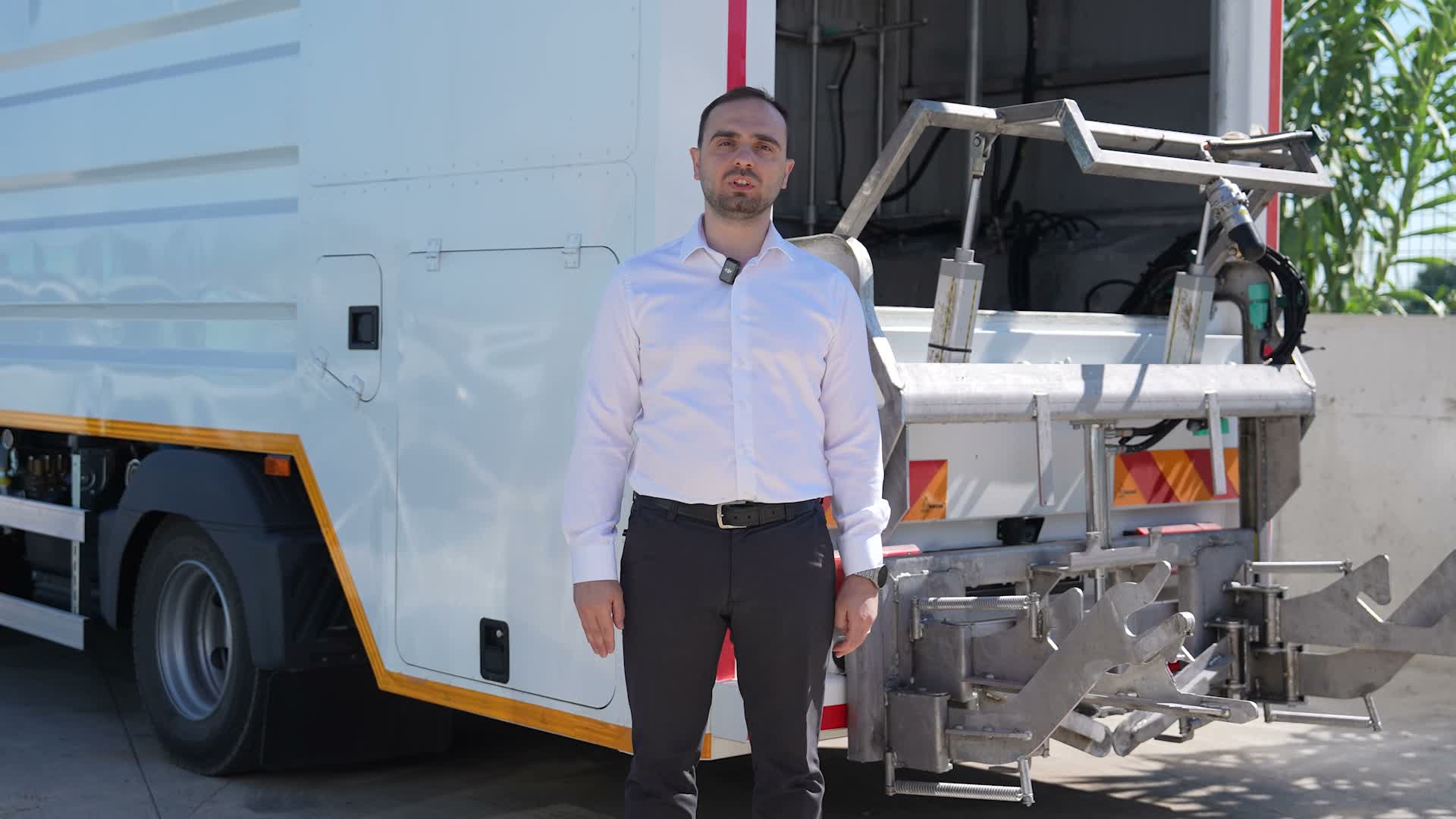 Manisa'da çöp konteynerlerinde "dezenfeksiyon ve ilaçlama" seferberliği