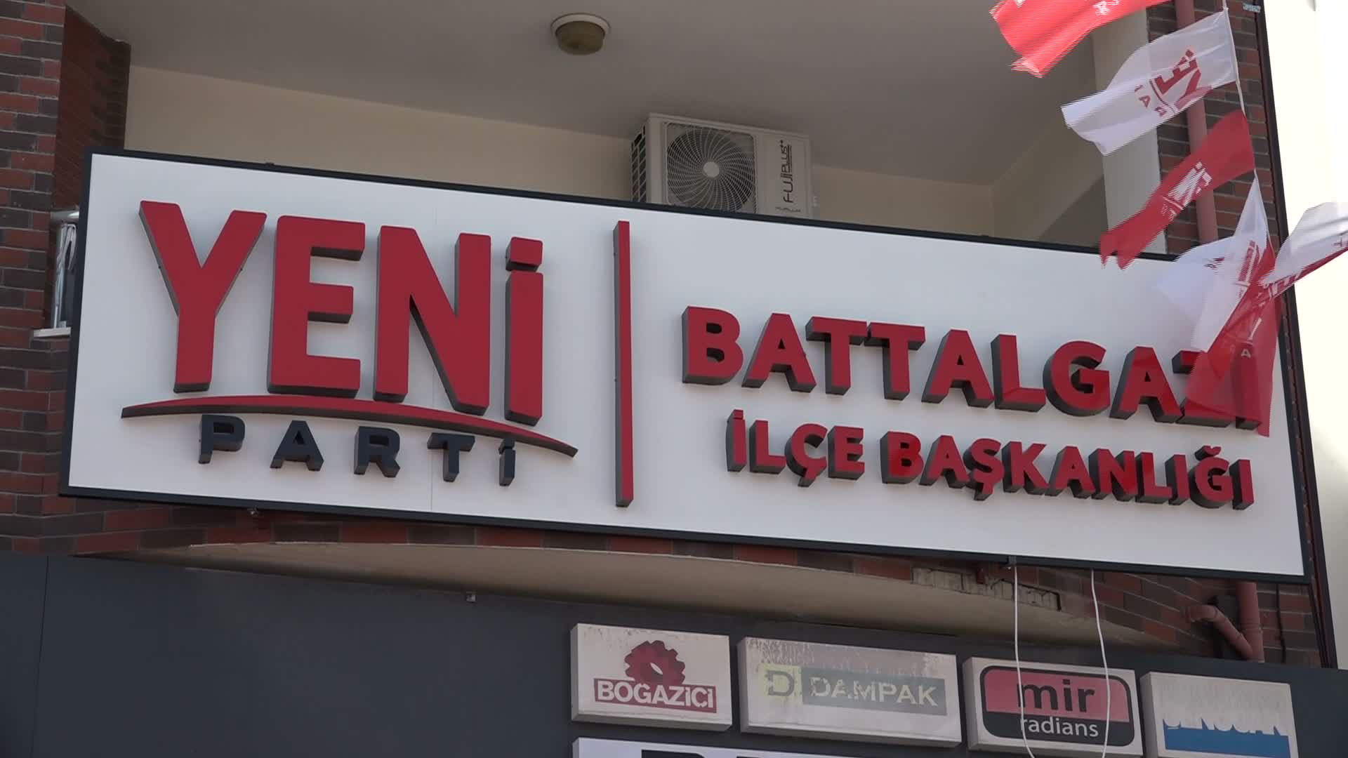 YENİ Parti Battalgazi İlçe Başkanlığı törenle açıldı
