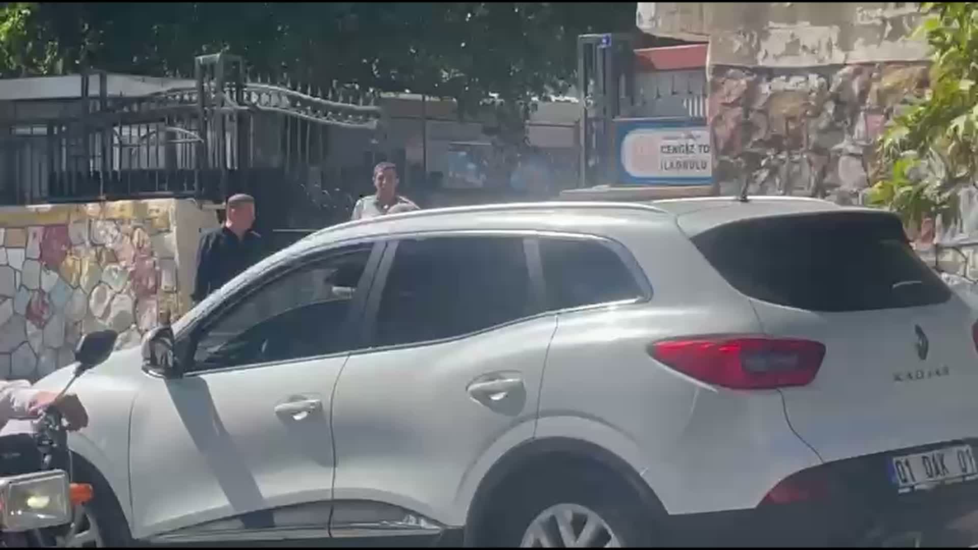 Şanlıurfa’da 5,4 büyüklüğündeki deprem: Veliler okullara koştu