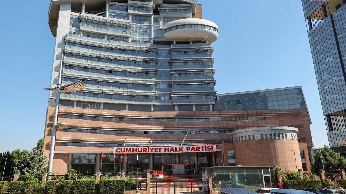 CHP ile ilgili anket sonucu: Mutlak butlan kararı “siyasi"