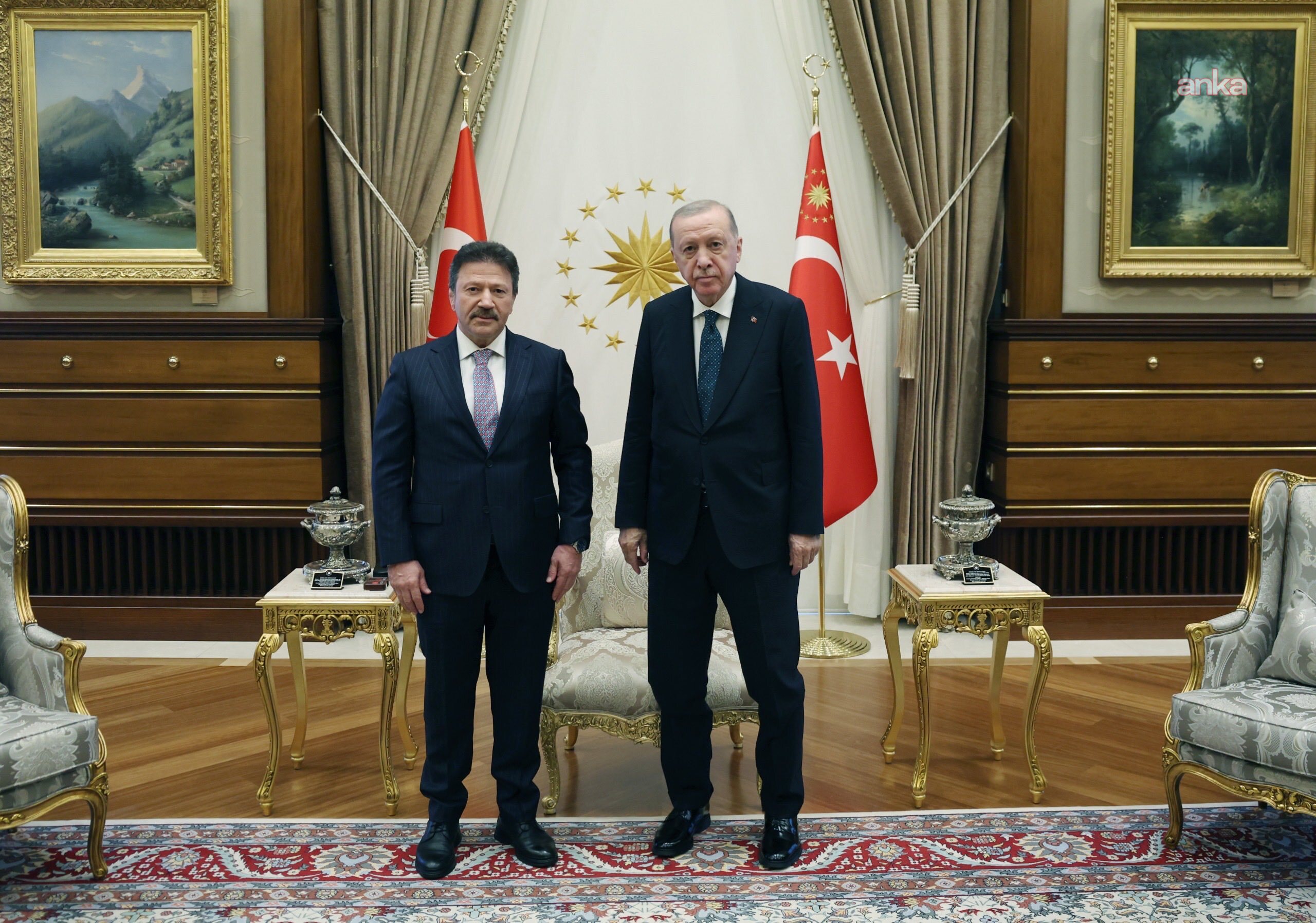 Cumhurbaşkanı Erdoğan, TESK Genel Başkanı Mehmet Yiğiner’i kabul etti