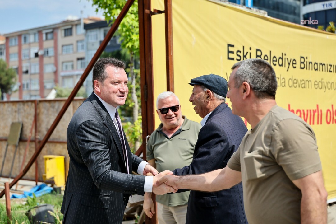 Silivri Belediye Başkanı Balcıoğlu'ndan tarihi belediye binasında inceleme