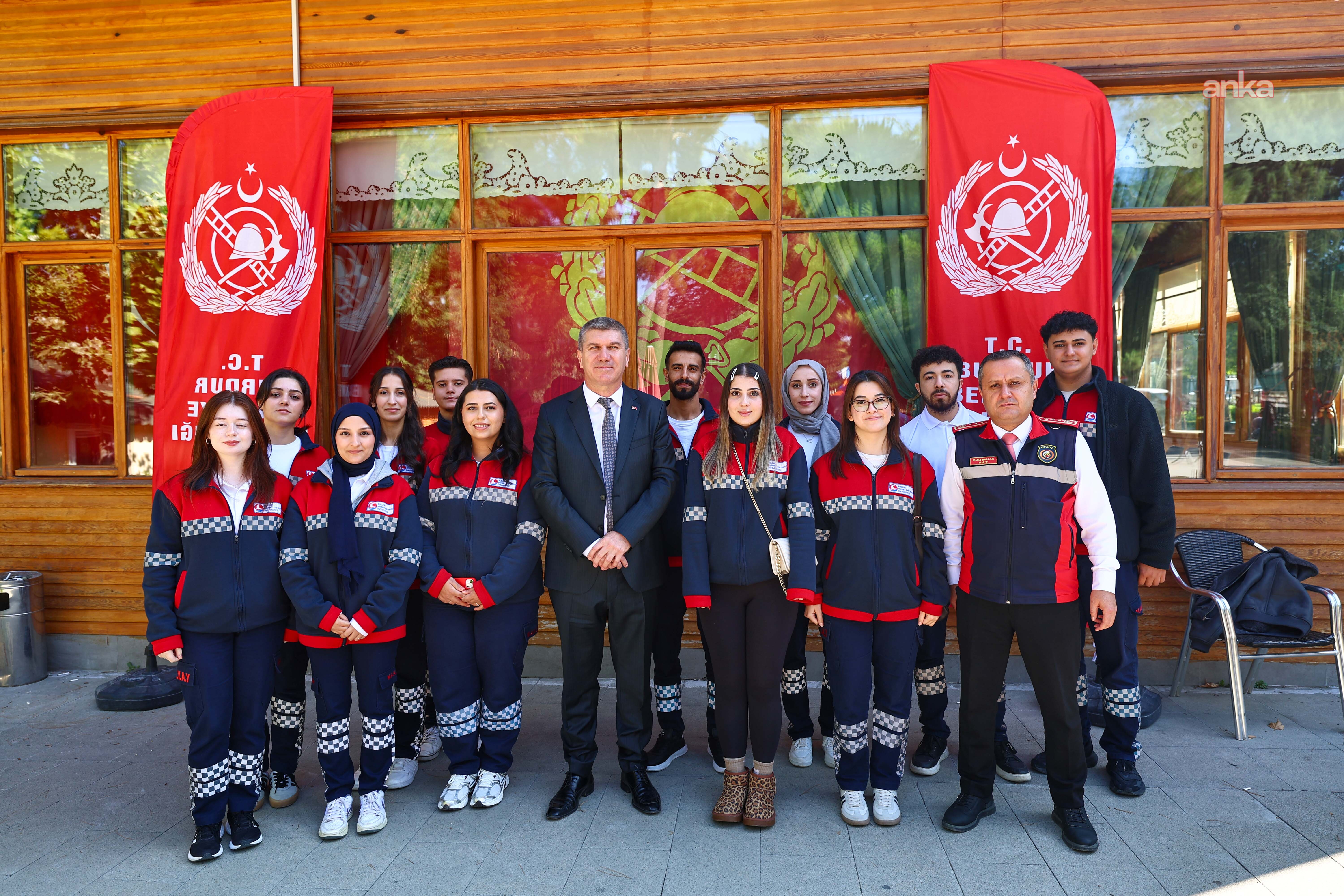 Burdur Belediye Başkanı Ercengiz, itfaiye personeliyle bir araya geldi