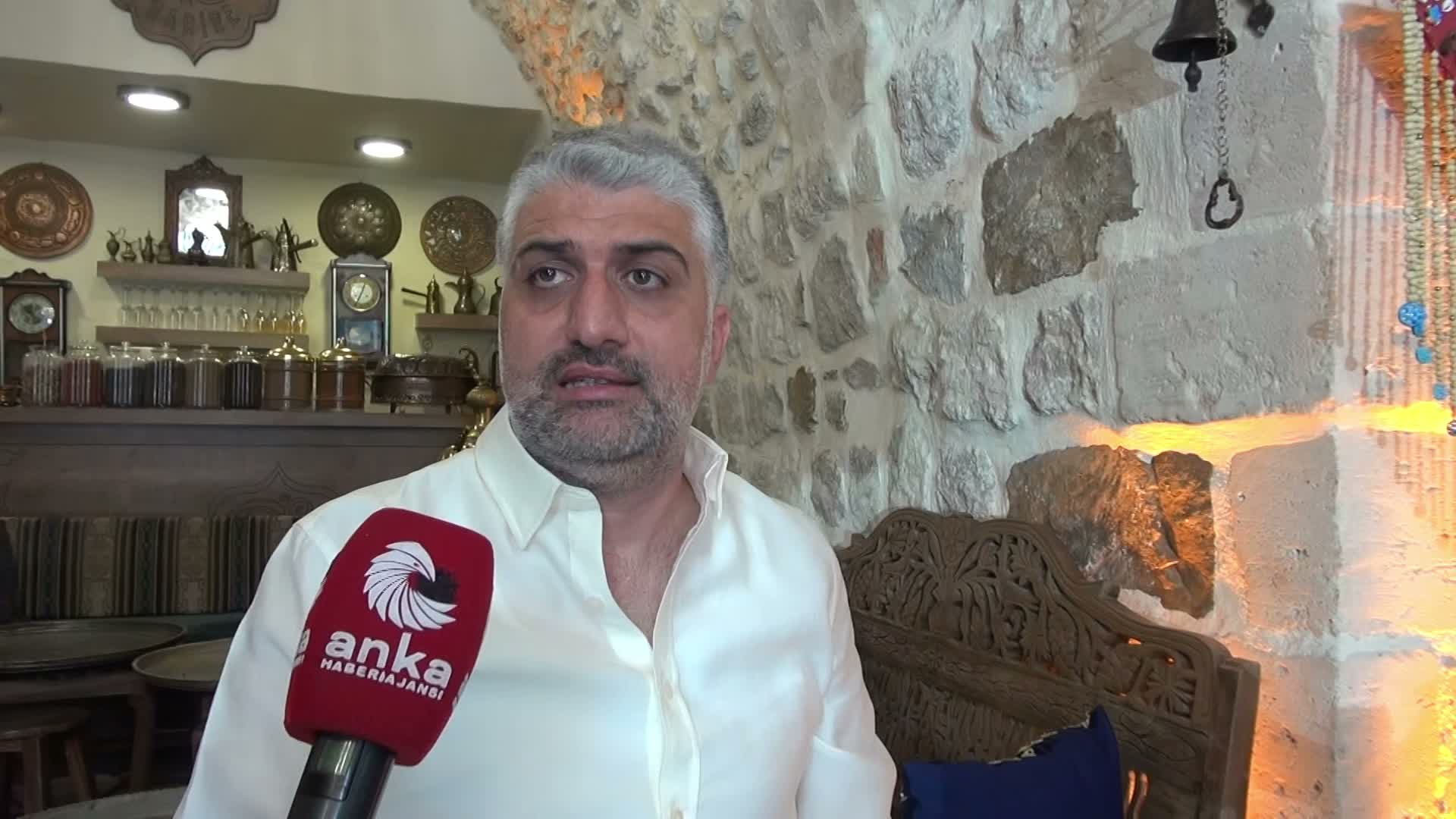 Mardin'de farklı kültürlerin tatları 400 yıllık tarihi mekanda yaşatılıyor