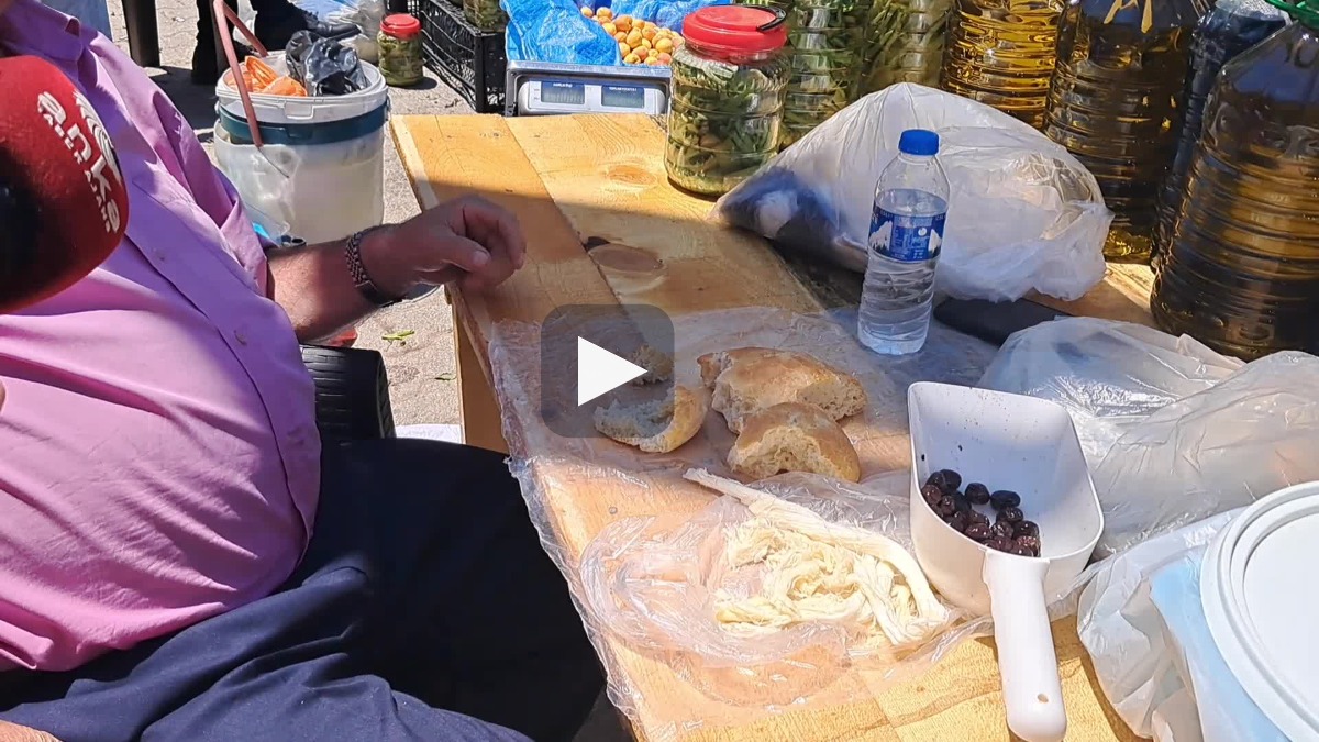 Pazarcılık yapan emekli: Komşumdan aldığım peynirle karın doyurmaya çalışıyorum