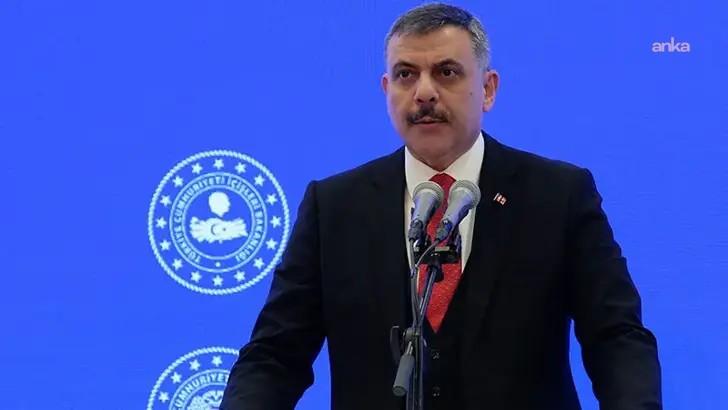 Bakan Çiftçi: "Bina çökmesinin ardından kurtarma çalışmaları tamamlandı, yaralı vatandaşlarımıza acil şifalar temenni ediyorum"