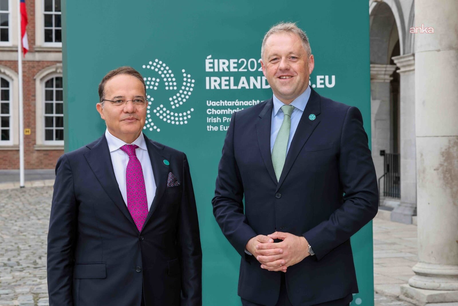 Dışişleri Bakan Yardımcısı Bozay, İrlandalı Bakan Byrne ile görüştü