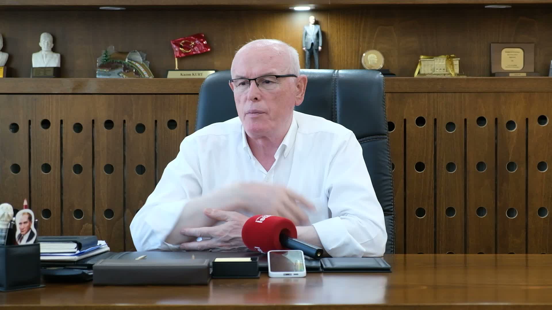 Odunpazarı Belediye Başkanı Kurt: "Meclis üyelerini ikna edemeyen belediye başkanı politikayı bıraksın"