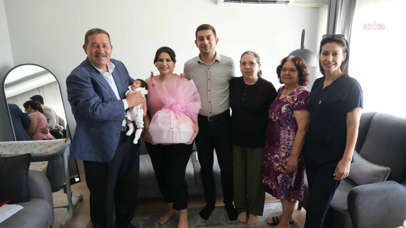 Milas Belediyesi'nin "Hoş Geldin Bebek Projesi" devam ediyor