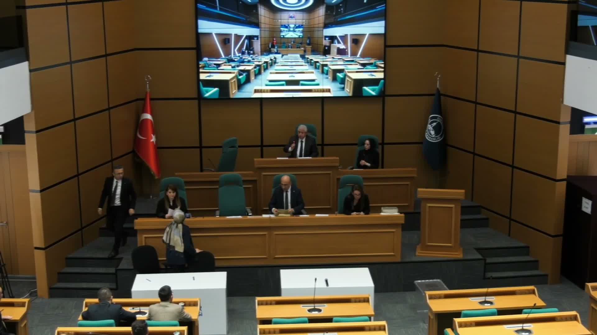 Tek adaylı Üsküdar Belediye Başkan Vekili seçimini AK Partili Sarıoğlu kazandı