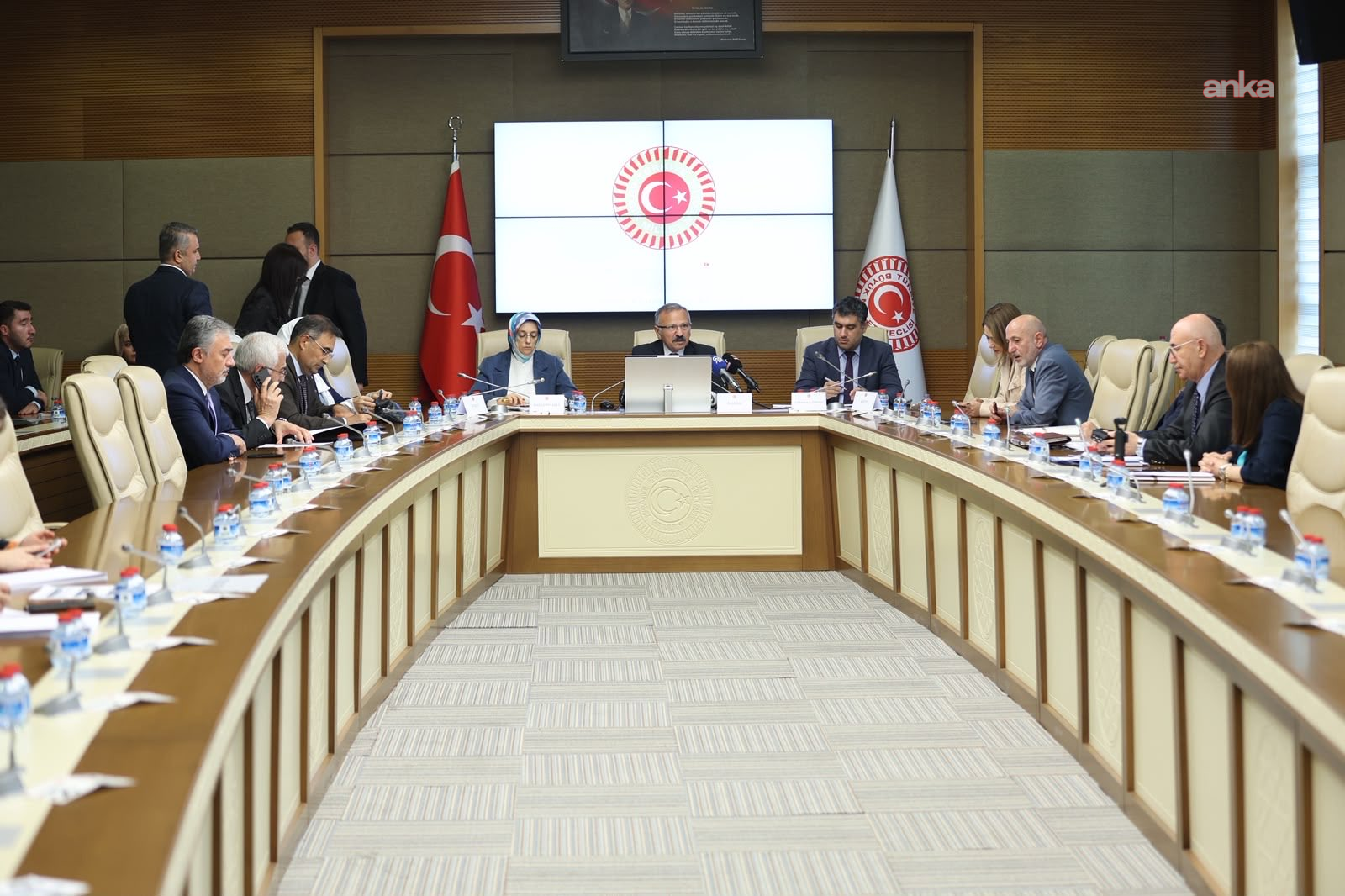 Okul olaylarını araştıran komisyonda rapor mesaisi: Okul güvenliği raporuna girecek öneriler değerlendirildi