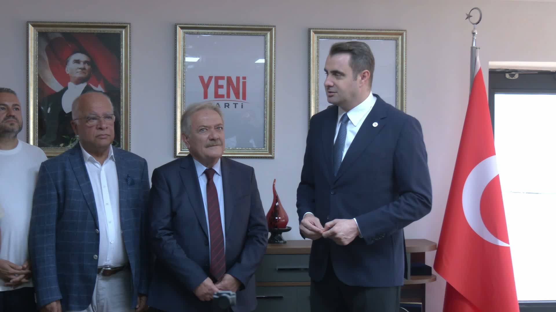 YENİ Parti İzmir İl Başkanı Güç’ten Cemil Tugay’a: Sözünü tutacağına, en yakın zamanda partimize katılacağına inanıyorum