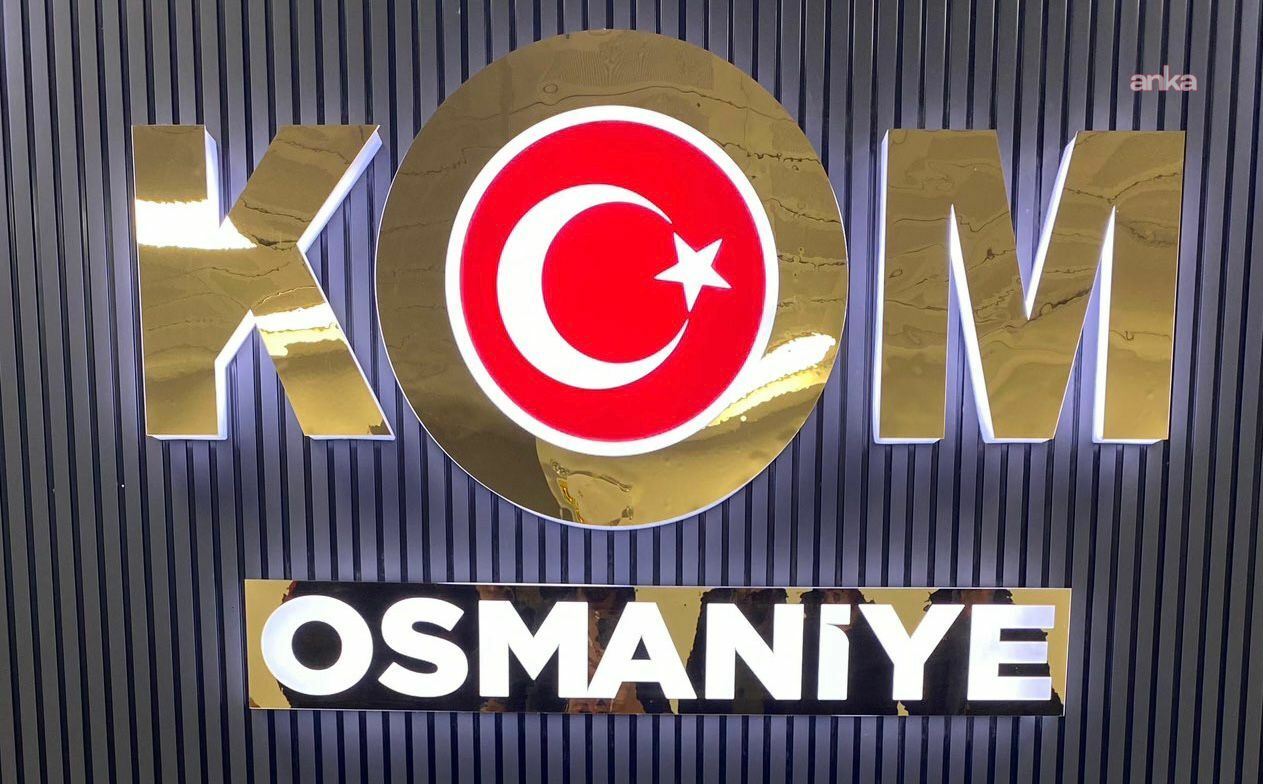 Osmaniye’de durdurulan araçta çok sayıda silah ele geçirildi: 3 kişi tutuklandı